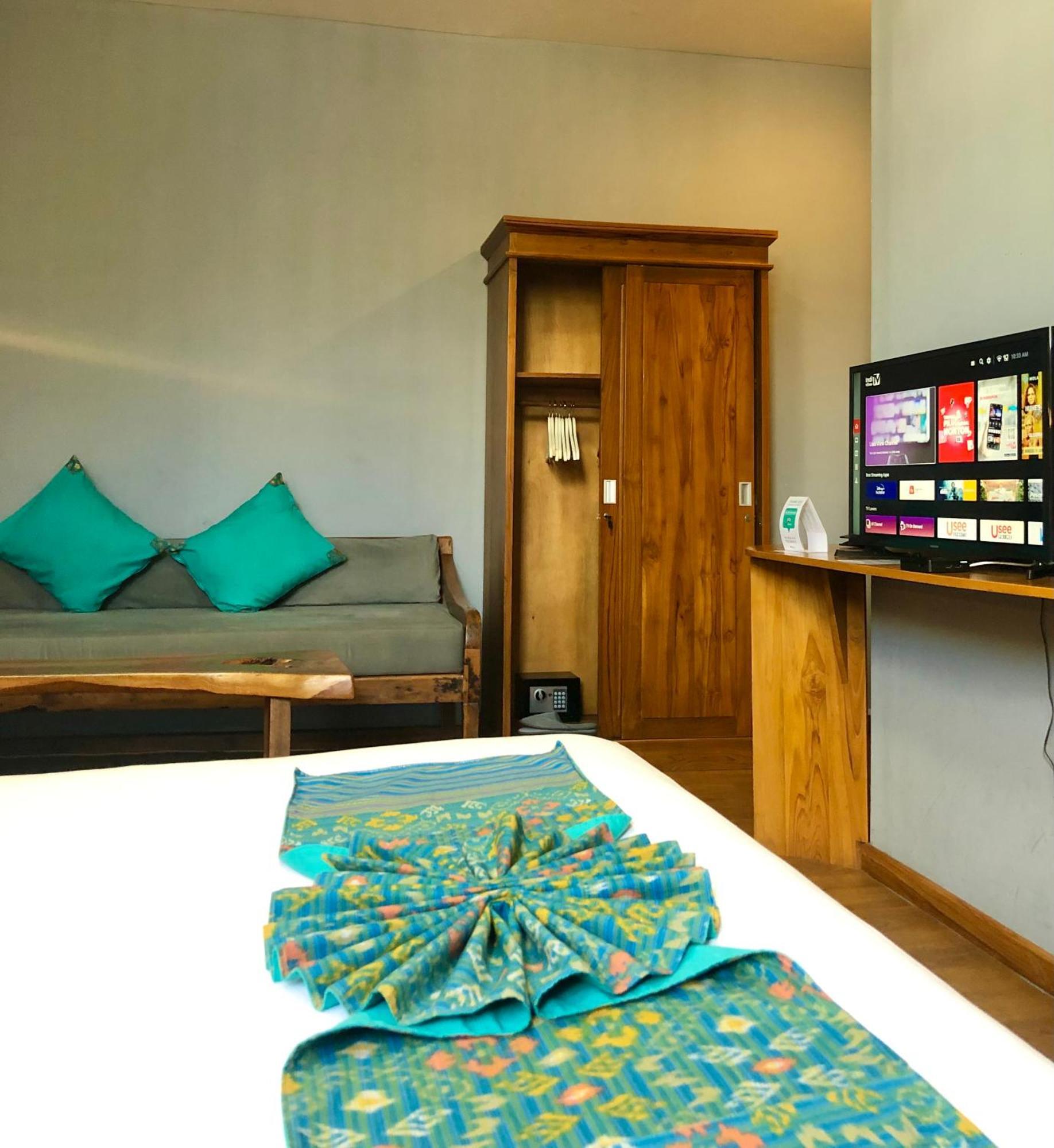 Wae Molas Hotel Лабуан Баджо Екстериор снимка