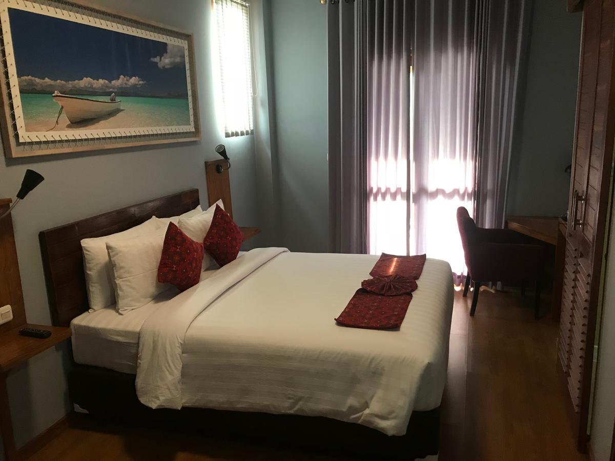 Wae Molas Hotel Лабуан Баджо Екстериор снимка
