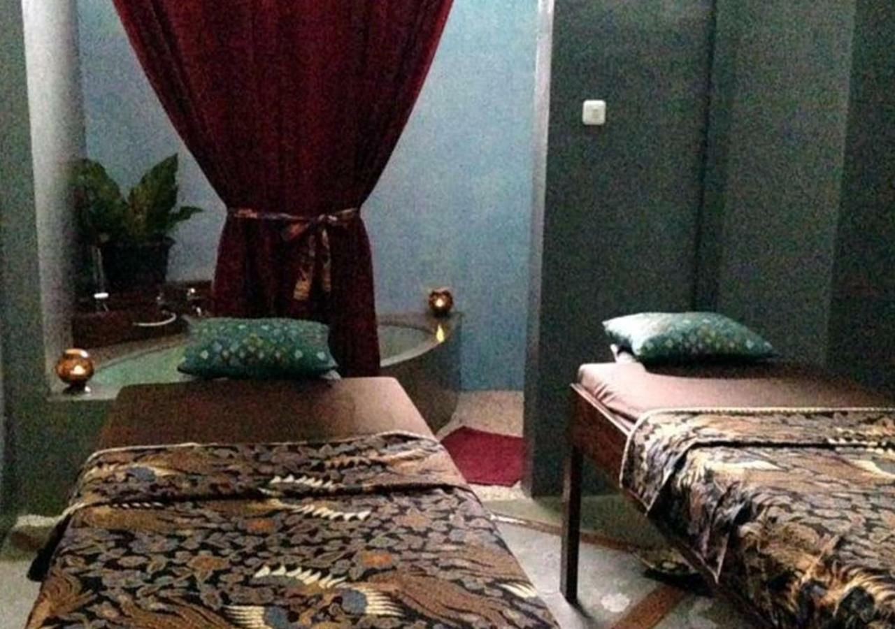 Wae Molas Hotel Лабуан Баджо Екстериор снимка