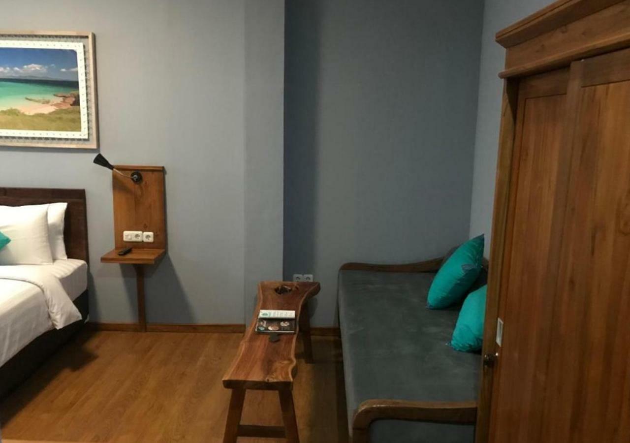Wae Molas Hotel Лабуан Баджо Екстериор снимка